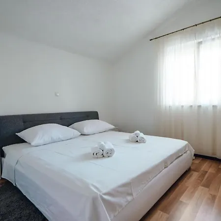 Apartman Nadalina,