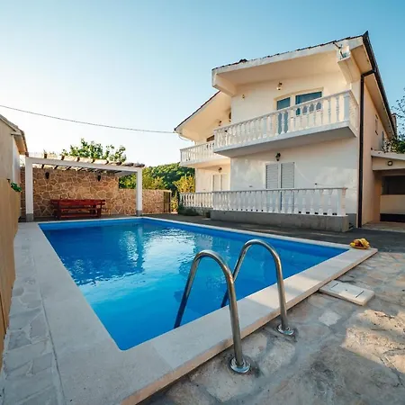 Apartman Nadalina,