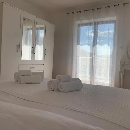 Nadalina, Apartman