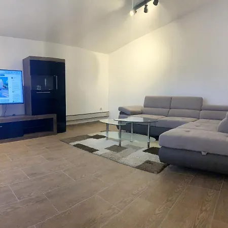 Apartman Nadalina, *